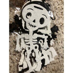 Halloween Skeleton Garland 59 Inch